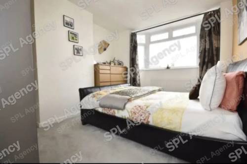 2 Double Bedrooms 1 Single Room/Office, With Outhouse – Bedminster Down, Bristol — photo 04
