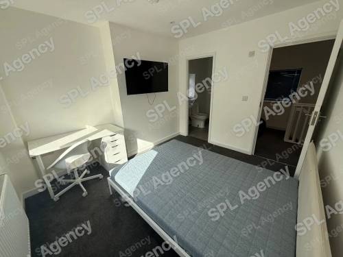 Room 5 – 3 Roycroft Road, Filton, Bristol, BS34 7NL.