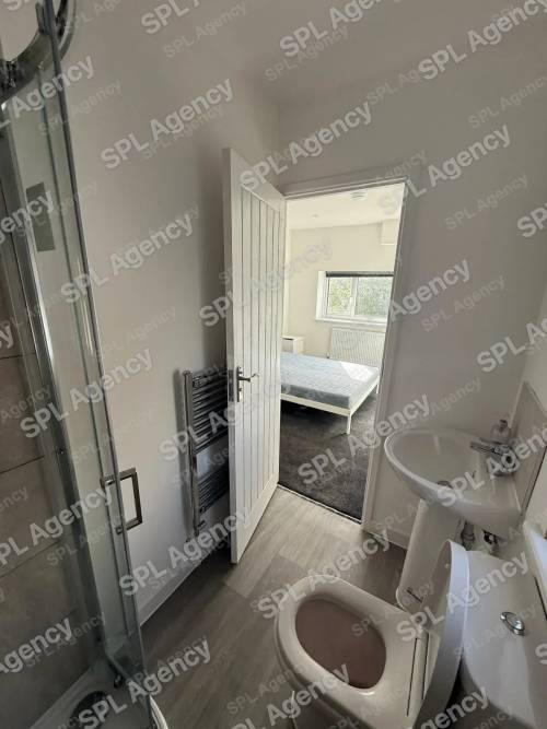 Room 5 – 3 Roycroft Road, Filton, Bristol, BS34 7NL.