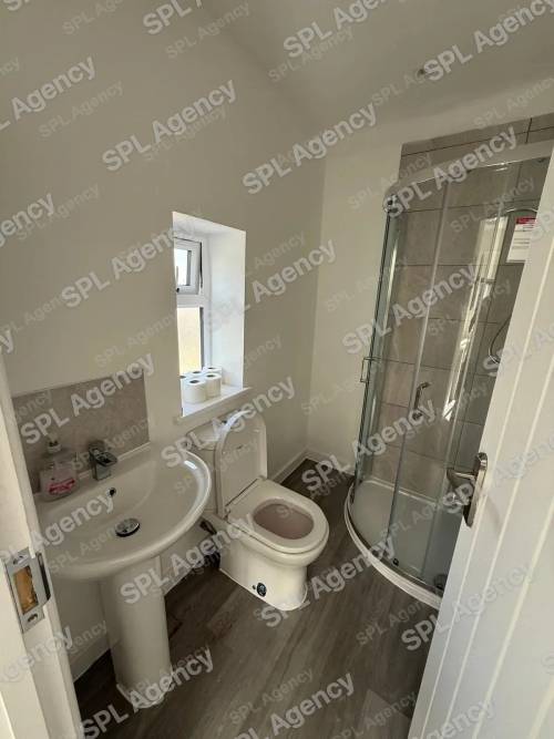 Room 5 – 3 Roycroft Road, Filton, Bristol, BS34 7NL.