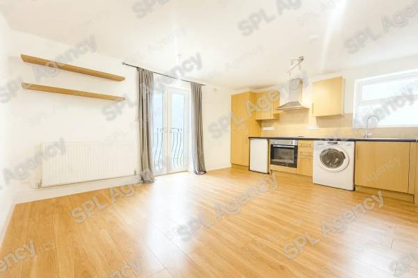 1 Bed Flat – Knowle Road, Totterdown, Bristol, BS4 2EB