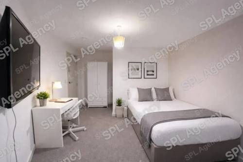 3 Bed Flat, Bristol, BS5