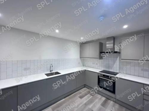 3 Bed Flat, Bristol, BS5