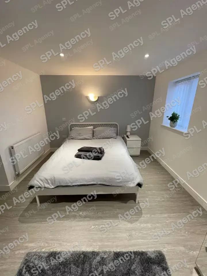 Studio 3 – 130 Gloucester Rd N Filton, Bristol, BS34 7BQ
