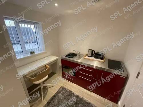 Studio 3 – 130 Gloucester Rd N Filton, Bristol, BS34 7BQ