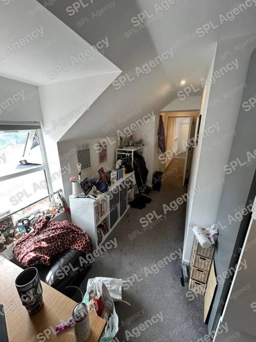 Room 8 – Harry Stoke House, Filton Ln, Stoke Gifford, Bristol