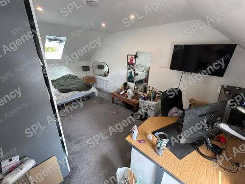 Room 8 – Harry Stoke House, Filton Ln, Stoke Gifford, Bristol