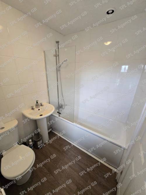 51 Chipperfield Drive BS15 4DS